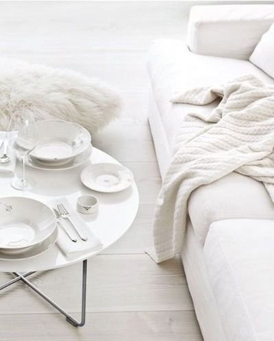 WHITE01